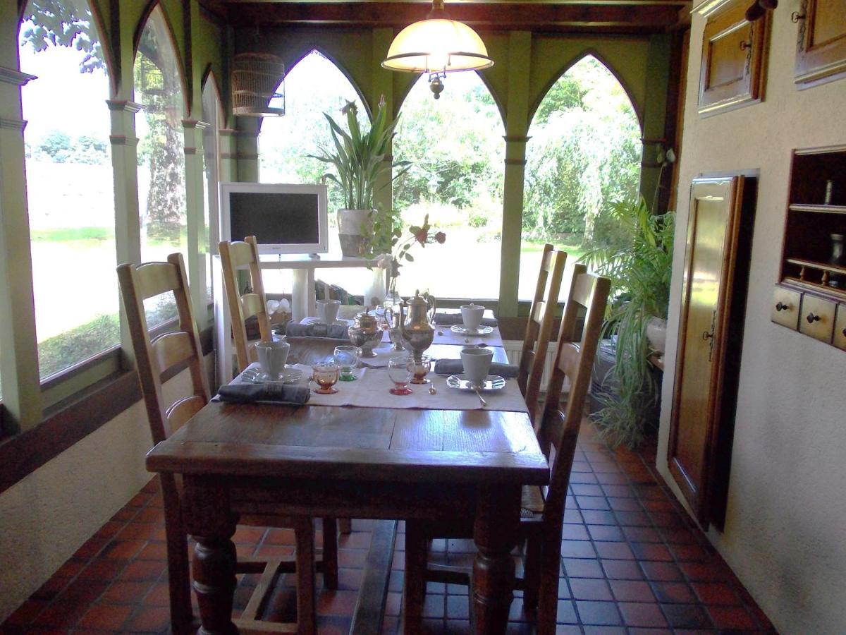 Bed and Breakfast La Tourelle 22 Quintin Exterior foto