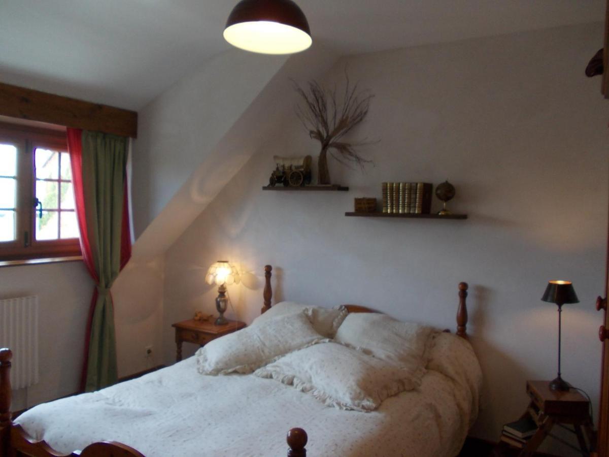 Bed and Breakfast La Tourelle 22 Quintin Exterior foto